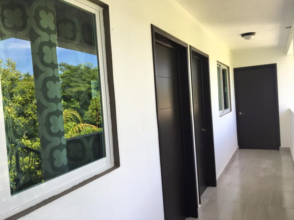 Garden Suites Hotel